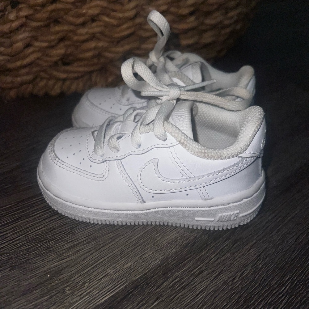 Force 1 - Picture 3 of 4